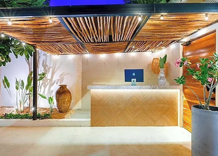 Malish And Hotel Playa del Carmen